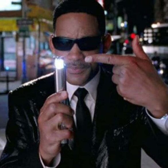 Fbi and dhs dimiss conspiracies: no threat or foreign link in new jersey drone sightings - photo licensed by shore news network.