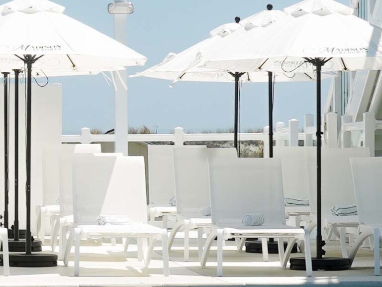 Wildwoods celebrates dual nominations in usa today’s 2025 10 best awards - photo licensed by shore news network.