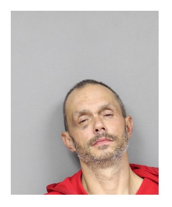 Man arrested in Utica burglary, caught with stolen property in shopping cart