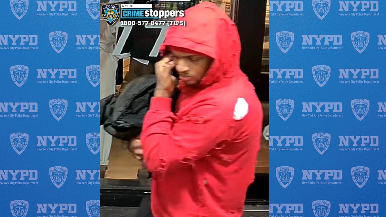 Suspect sought in attempted bank robbery at Citi Bank in Midtown