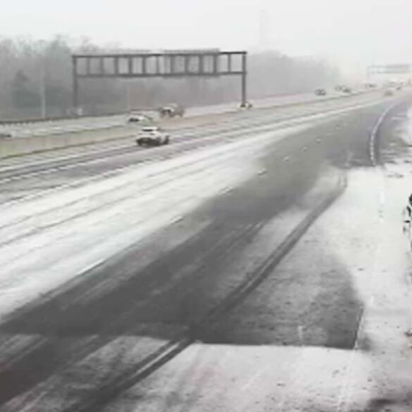 Snow-related speed restrictions impact morning commute on garden state parkway and new jersey turnpike - photo licensed by shore news network.