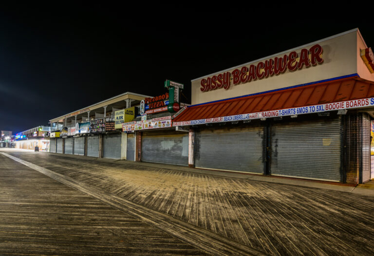 Beach bus service suspended in ocean city as snow emergency declared in worcester county - photo licensed by shore news network.