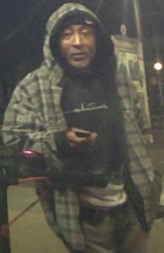 Suspect wanted after violent robbery attempt in Northeast DC