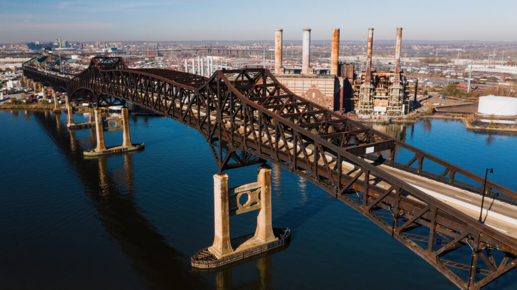 Man found dead in Hackensack River near Pulaski Skyway