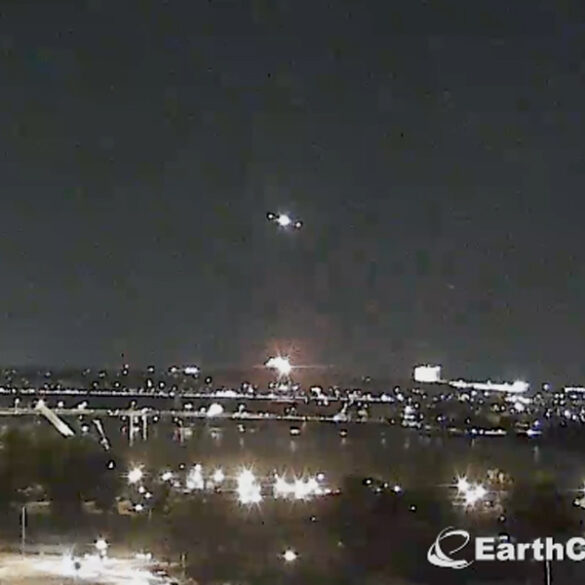 Earthcam's cameras recorded a midair collision between american airlines flight 5342 and a u. S. Army black hawk helicopter over the potomac river near ronald reagan washington national airport.