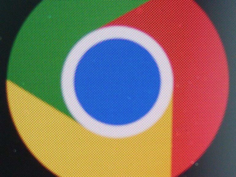 What an iphone screen looks like under a microscope - photo licensed by shore news network.