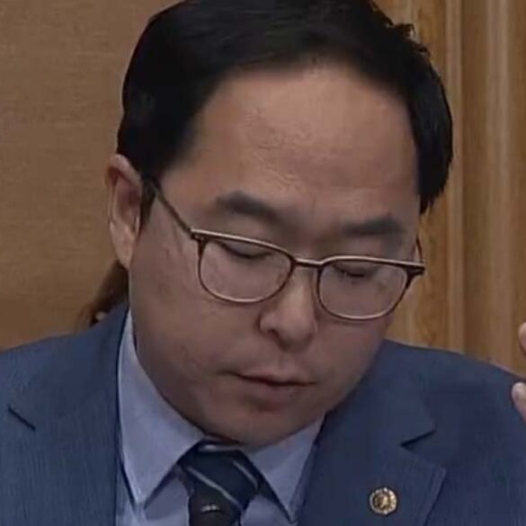 How this trump obsessed new jersey senator has become one of the biggest whiners on capitol hill - photo licensed by shore news network.