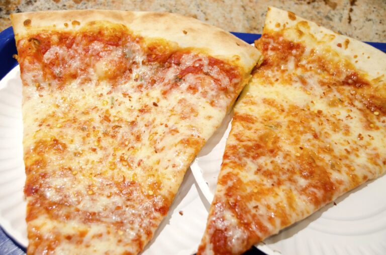 Here are the best pizza joints in the middletown area - photo licensed by shore news network.