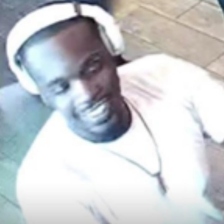 Newark police seek suspect in assault on Uber driver