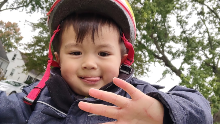 Child killed in hyperbaric chamber explosion at Michigan medical facility
