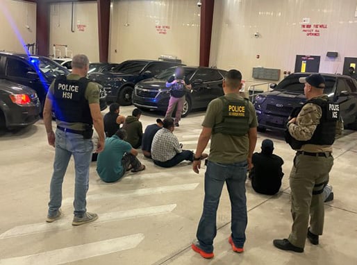 ICE operation in Florida leads to arrests of 32 undocumented immigrants with criminal records