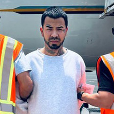 Fugitive Murder Suspect from El Salvador Deported by Feds