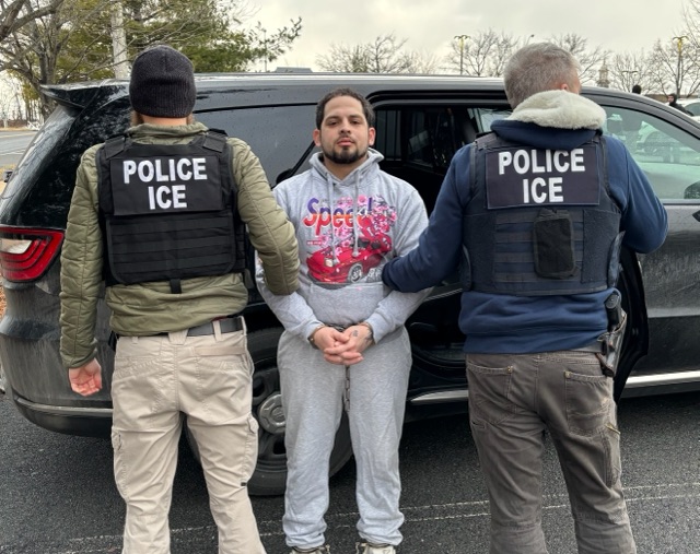 ICE arrests Honduran migrant after Pennsylvania prison fails to honor detainer