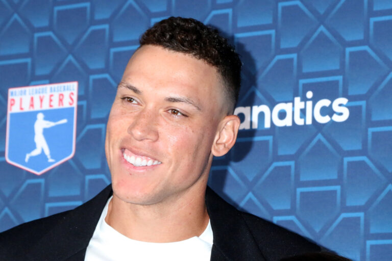 Aaron judge on track to hit 216 home runs this year as mlb fans cry foul over yankees' new torpedo bats - photo licensed by shore news network.