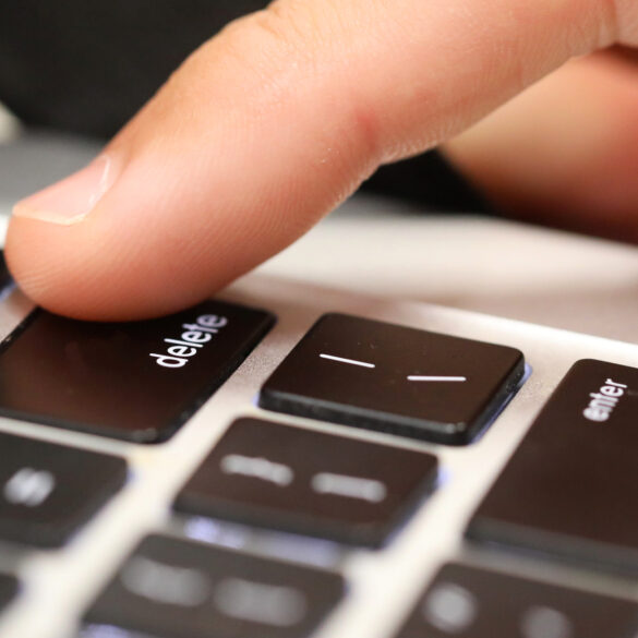 Republicans close gap as 225,000 invalid voters scrubbed from new jersey voting rolls - photo licensed by shore news network.