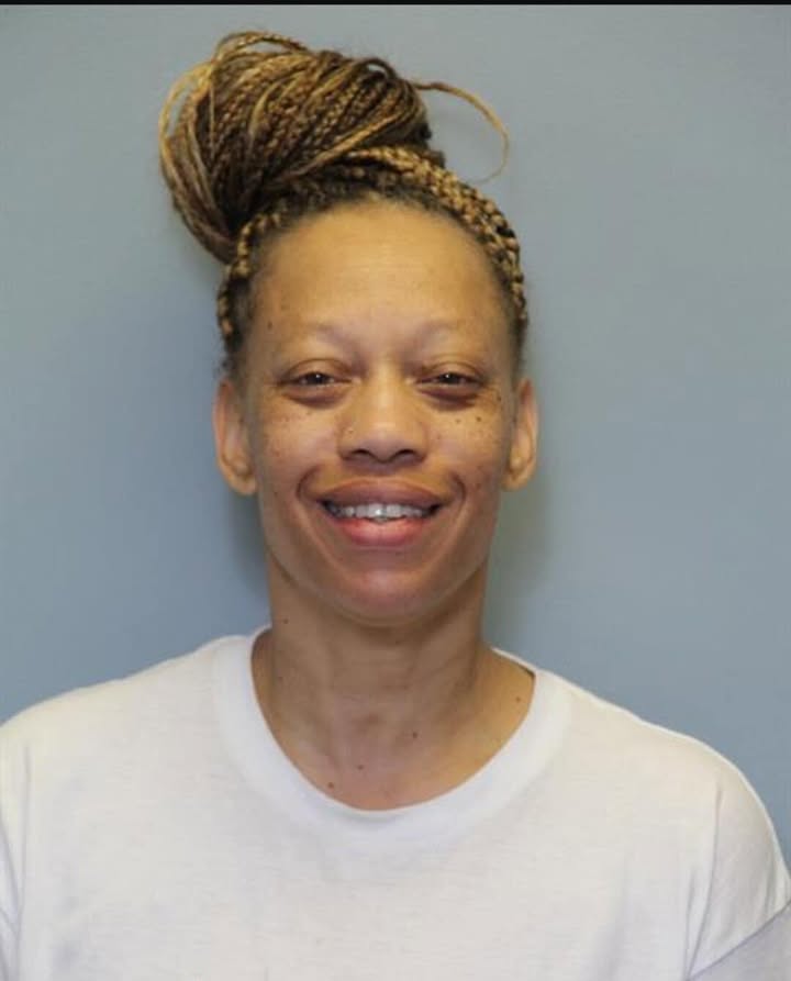 Hagerstown Woman Performed Seance As Apartment Complex She Set on Fire Burned