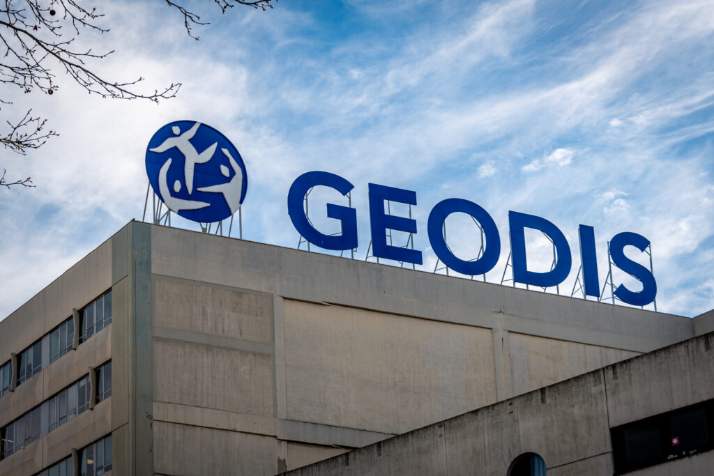 Federally Funded Shipping Company GEODIS to Lay Off Over 400 Employees in New Jersey