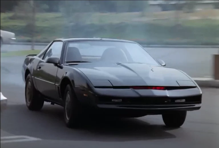 With all the reboots going on, we need a modern knight rider - photo licensed by shore news network.