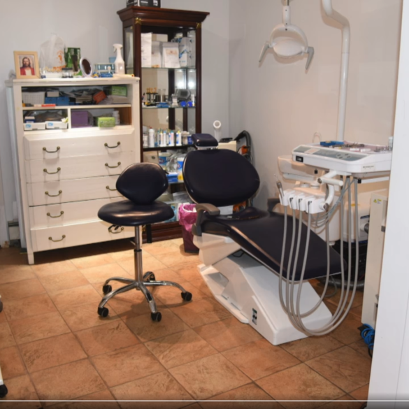 A fake dentist operating out of illegal home on long island charged, police seeking additional victims - photo licensed by shore news network.