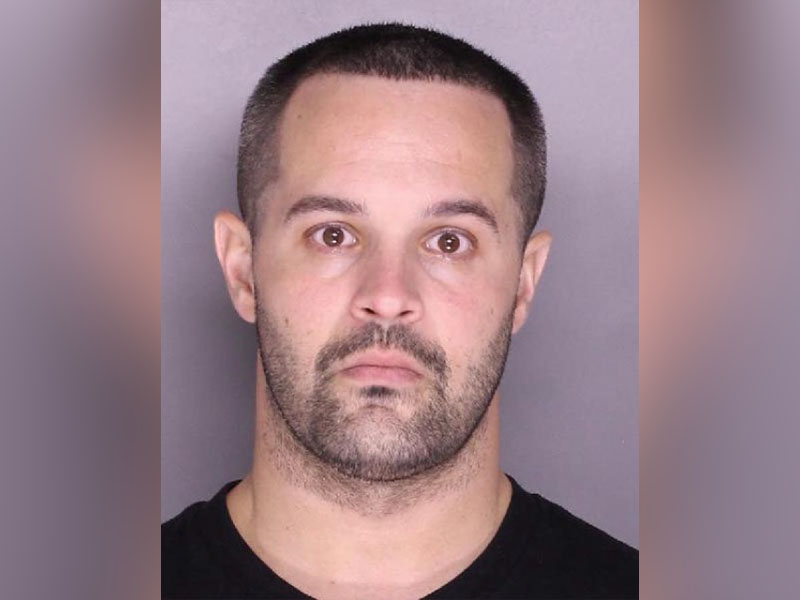 He thought she was a 13-year-old girl, but she was a Bensalem cop