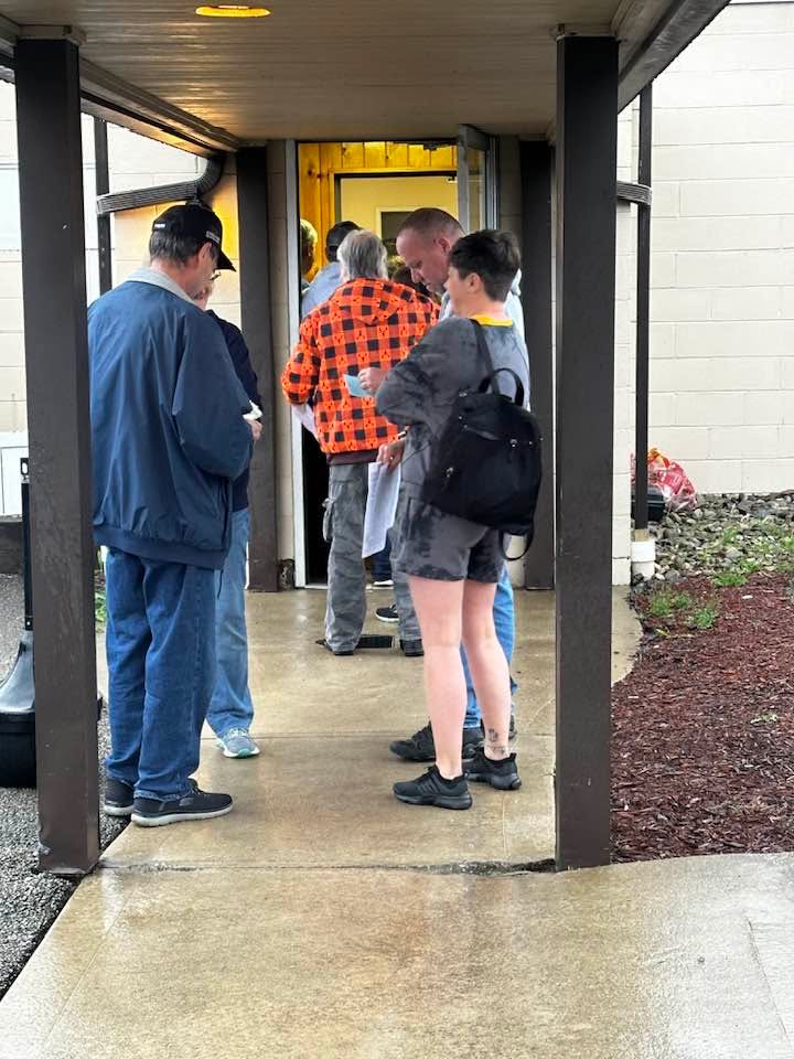 Rain doesn’t stop gun permit seekers at satellite event in Elizabeth Township