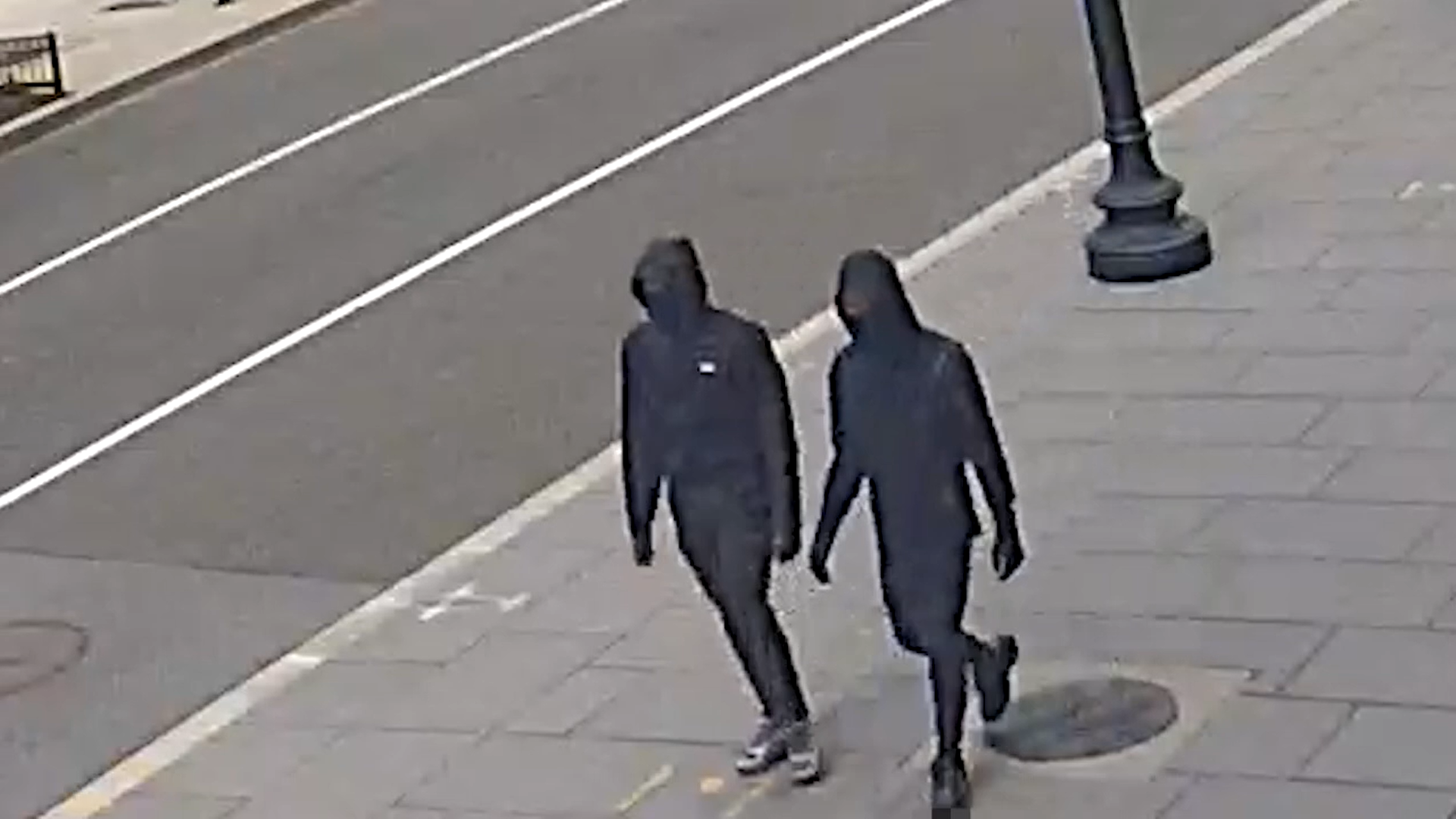 DC robbery suspects snatch and run captured near 21st Street in DC