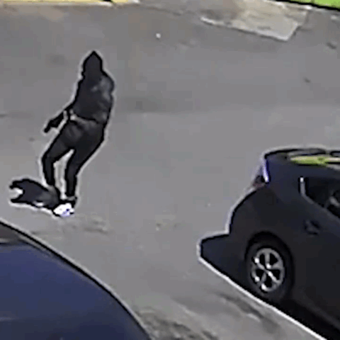 Duo wanted after bold armed carjacking in northeast d. C. - photo licensed by shore news network.