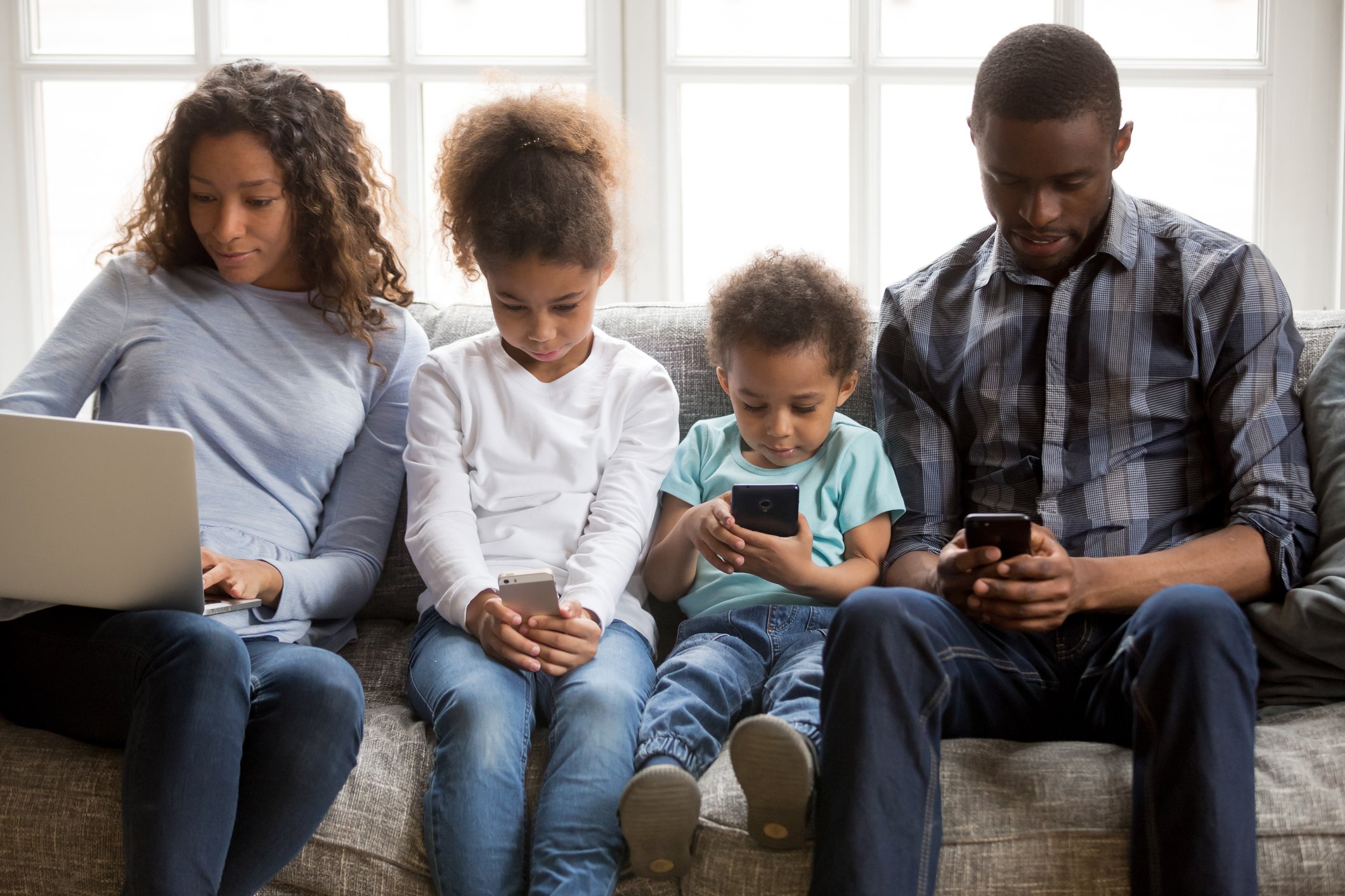 NJ lawmakers push $500K media blitz to warn parents about social media’s dangers to kids