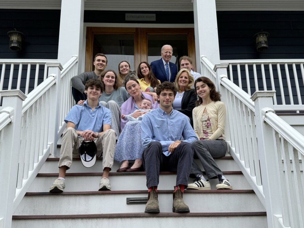 Biden family Easter pic Photoshopped, the internet says
