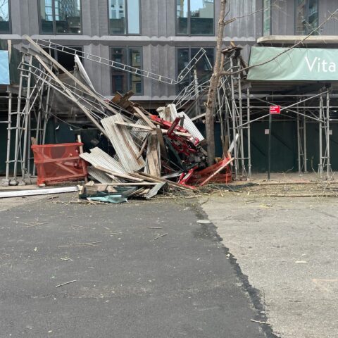 Crane crash chaos in midtown: spider crane plummets through scaffolding in new york ci ty - photo licensed by shore news network.