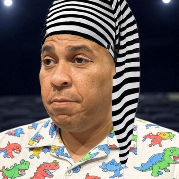 Spartacus redux: cory booker finds new way to speak for hours about nothing with nobody listening - photo licensed by shore news network.
