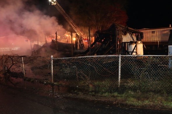 Tragic mobile home fire in Earleville leaves one dead, investigation underway
