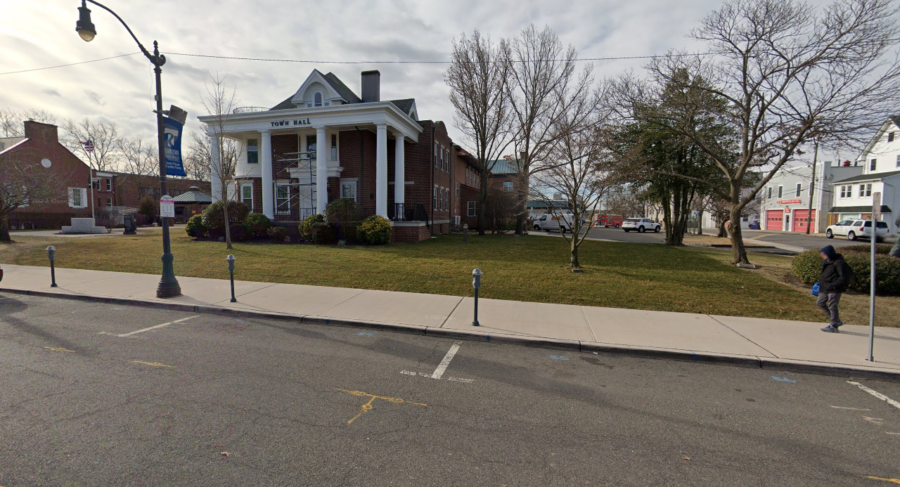 Toms River Township slashes $5.5 million in payroll to keep taxes at 0%
