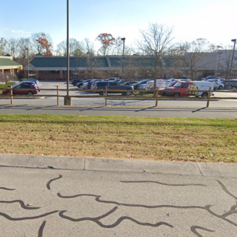 Gunman flees empty-handed after attempted vape store robbery in delaware - photo licensed by shore news network.