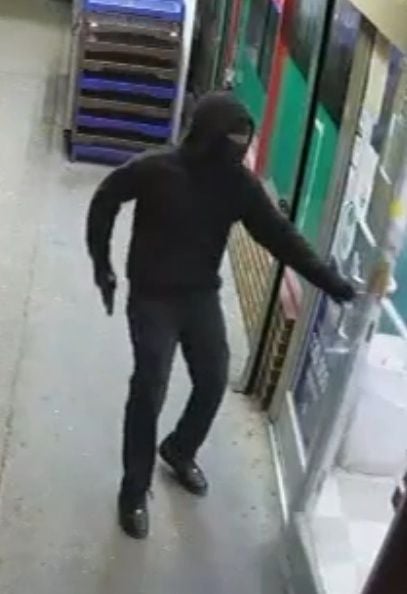 Armed robbery suspect sought in Chesapeake convenience store heist