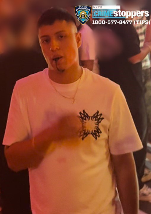 Man assaulted and knocked unconscious during early morning attack in Queens Man assaulted and knocked unconscious during early morning attack in Queens
