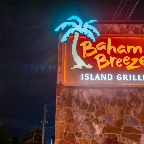 Bahama breeze in toms river abruptly closes down, employees left outside - photo licensed by shore news network.