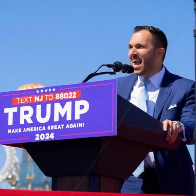 New Jersey Governor Candidate Reportedly Turned to Chris Christie for Leadership Tips New Jersey Governor Candidate Reportedly Turned to Chris Christie for Leadership Tips