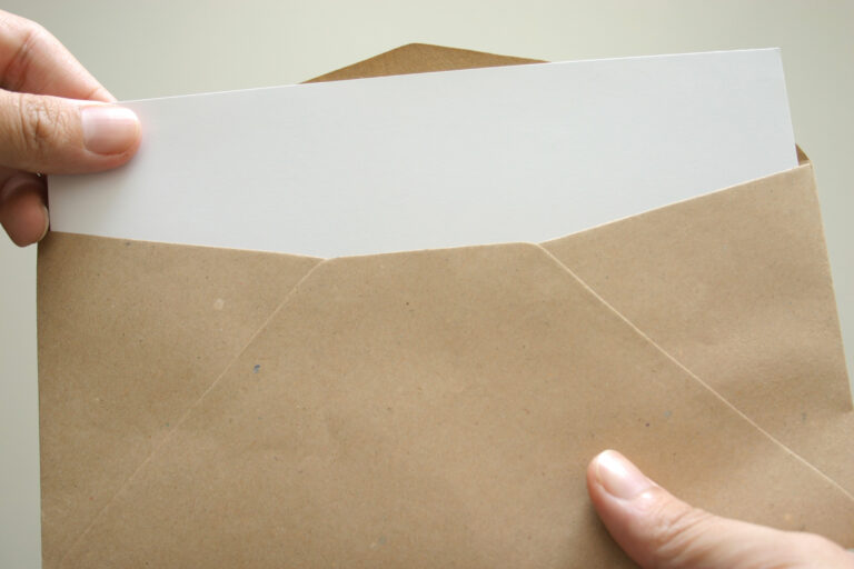 Ohio man charged with sending threats and white powder to public officials - photo licensed by shore news network.