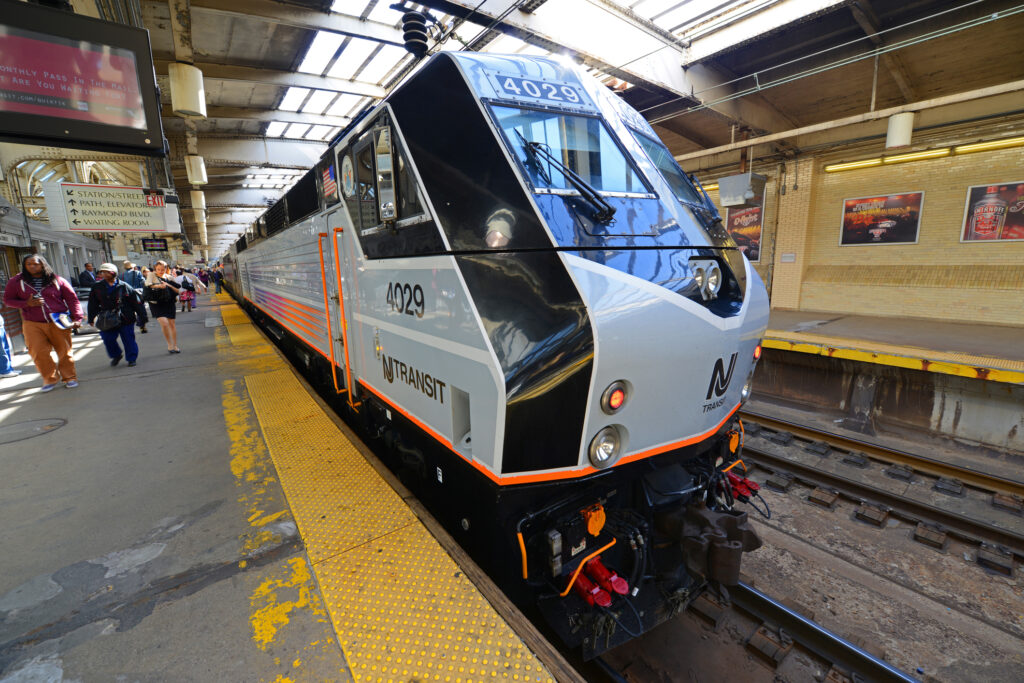 Just Work From Home: NJ Transit Tells Commuters to Prepare for Complete Shutdown on Friday Just Work From Home: NJ Transit Tells Commuters to Prepare for Complete Shutdown on Friday