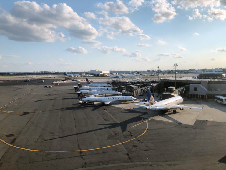 Murphy calls on trump to fix biden era problems plaguing newark airport - photo licensed by shore news network.