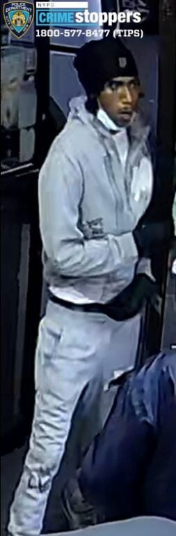 Teen robbed at knifepoint in Bronx as NYPD hunts trio of suspects Teen robbed at knifepoint in Bronx as NYPD hunts trio of suspects