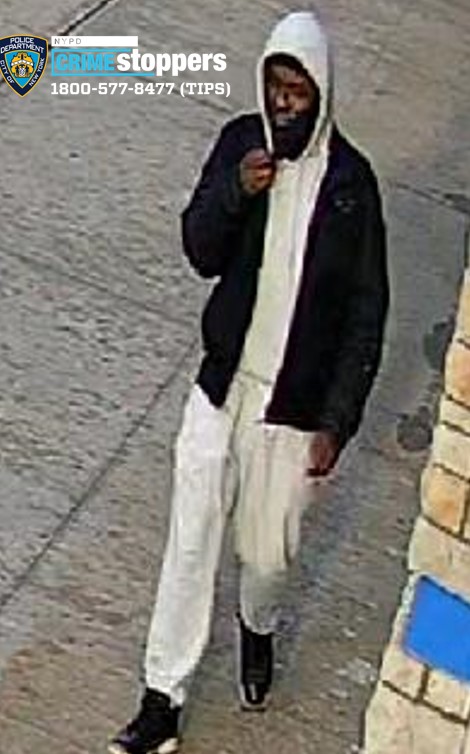 Man shot in car during violent mugging incident in Brooklyn