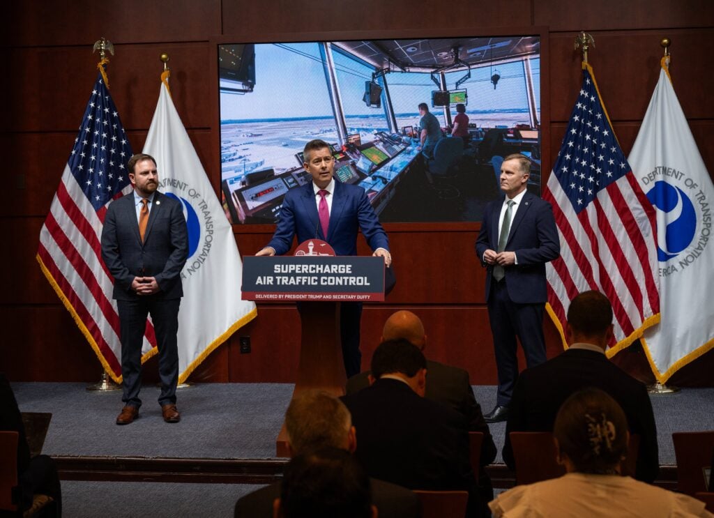 New Jersey Air Traffic Controllers Walk Out to Protest Years of Mismanagement