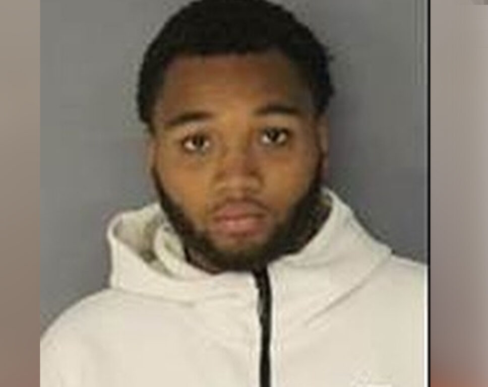 Warrant issued for Newark man in Madison Avenue burglary