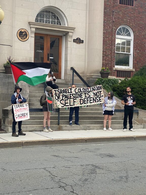 Hudson Valley groups march through Middletown to protest genocide in Gaza