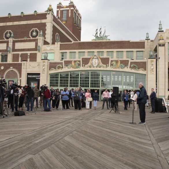 Four years ago, new jersey offered covid-19 vaccines with pizza and prizes on the boardwalk - photo licensed by shore news network.