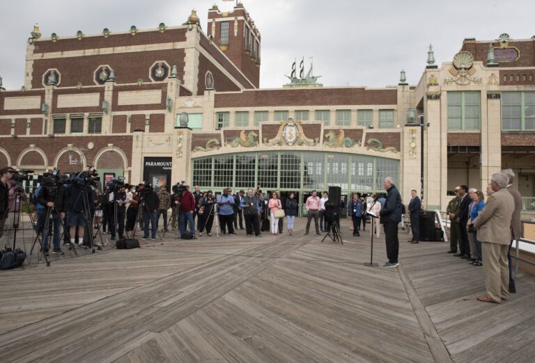 Four years ago, new jersey offered covid-19 vaccines with pizza and prizes on the boardwalk - photo licensed by shore news network.
