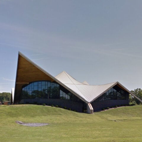 Bomb threat at new jersey catholic church prompts evacuation - photo licensed by shore news network.