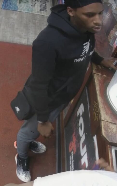 Baltimore cops hunt duo in William Street robbery